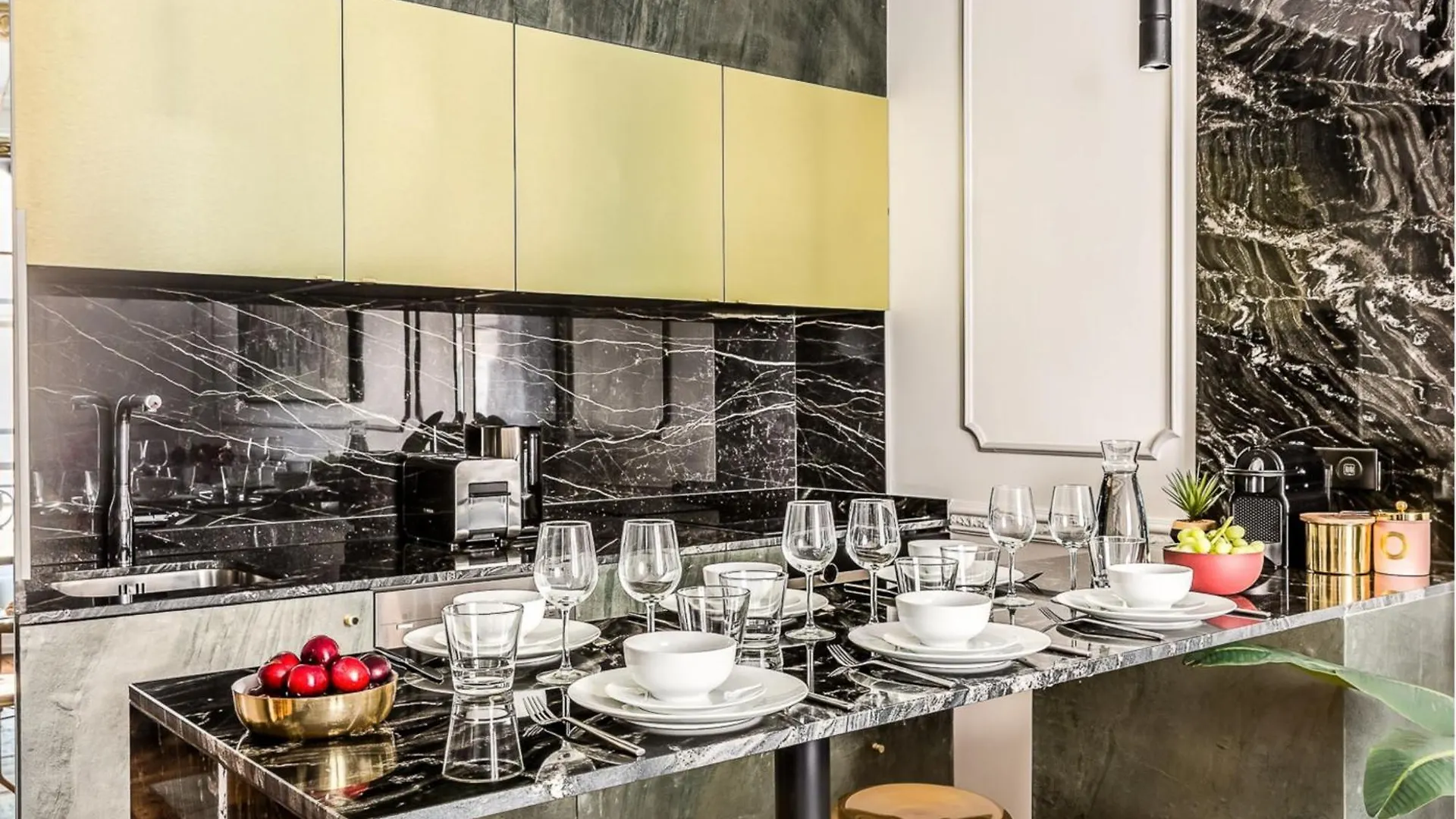 Apartment Merveil - Luxury Suite - Louvre - Sebastopol II Paris